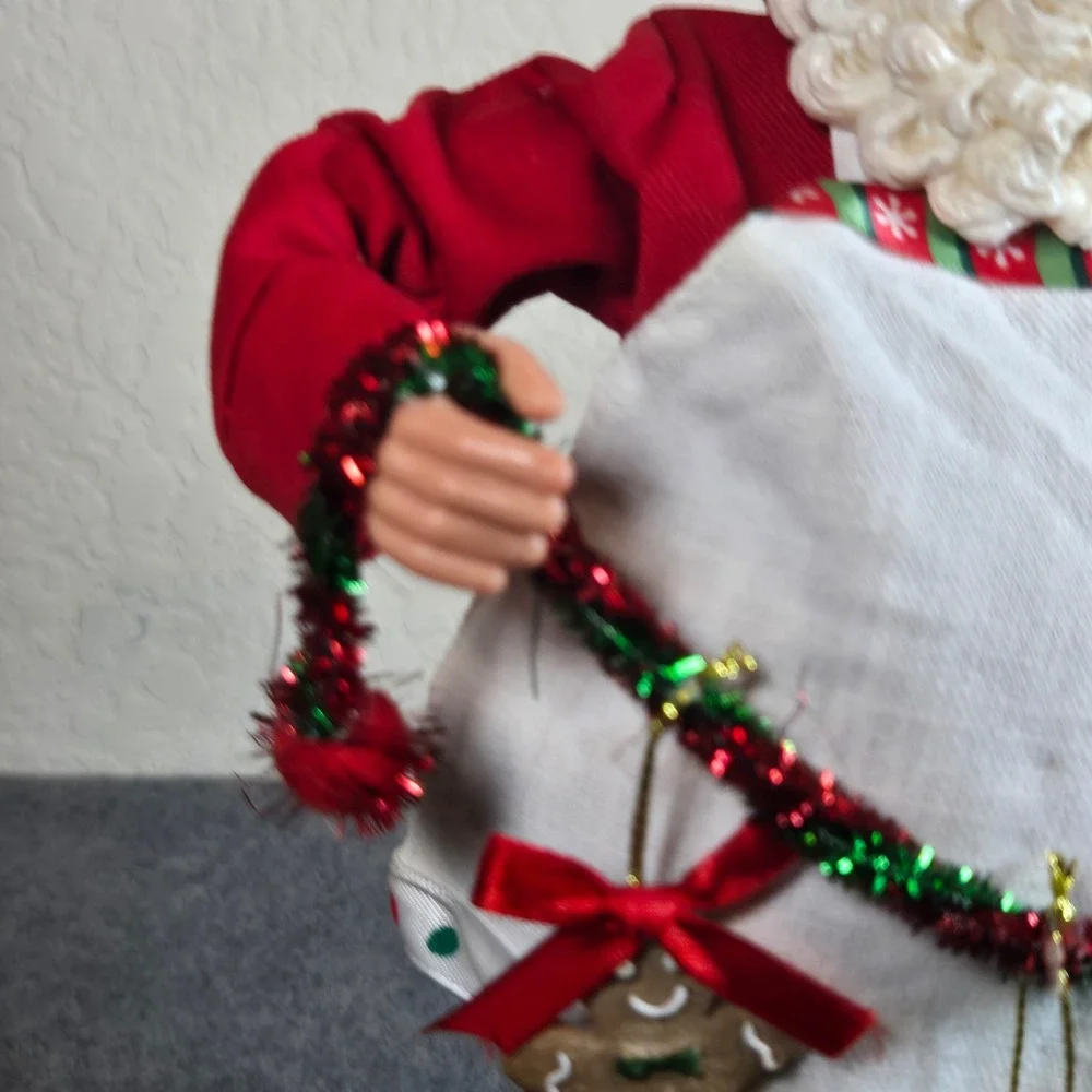 Chef Santa Claus 11 Inch Figurine Christmas Kitchen Decor Gingerbread Garland